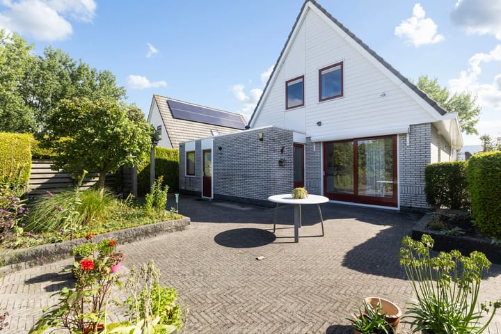 Vrijstaande woning te koop: Schierstins 20, Leeuwarden