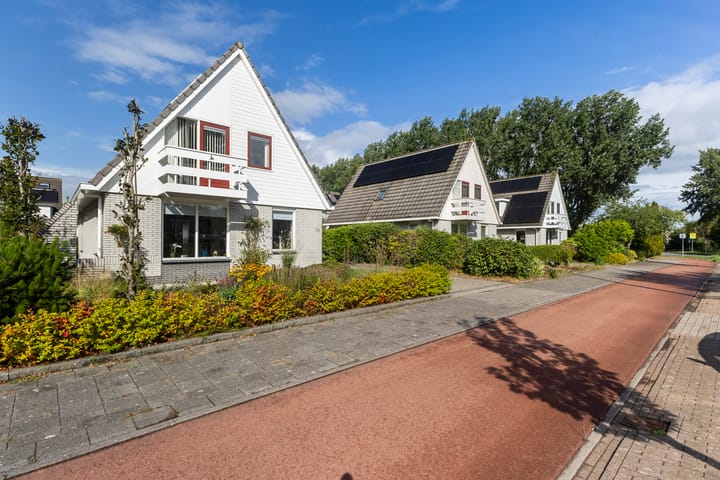 Vrijstaande woning te koop: Schierstins 20, Leeuwarden