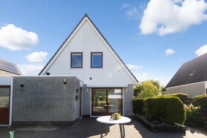 Vrijstaande woning te koop: Schierstins 20, Leeuwarden