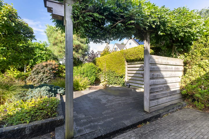 Vrijstaande woning te koop: Schierstins 20, Leeuwarden