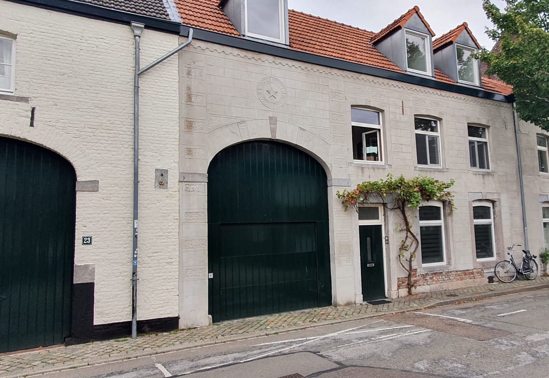 Foto 1 van Jekerstraat 25