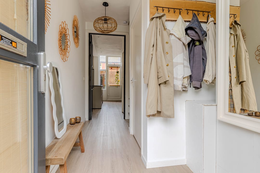 Photo 8 of Dierenriemstraat 80