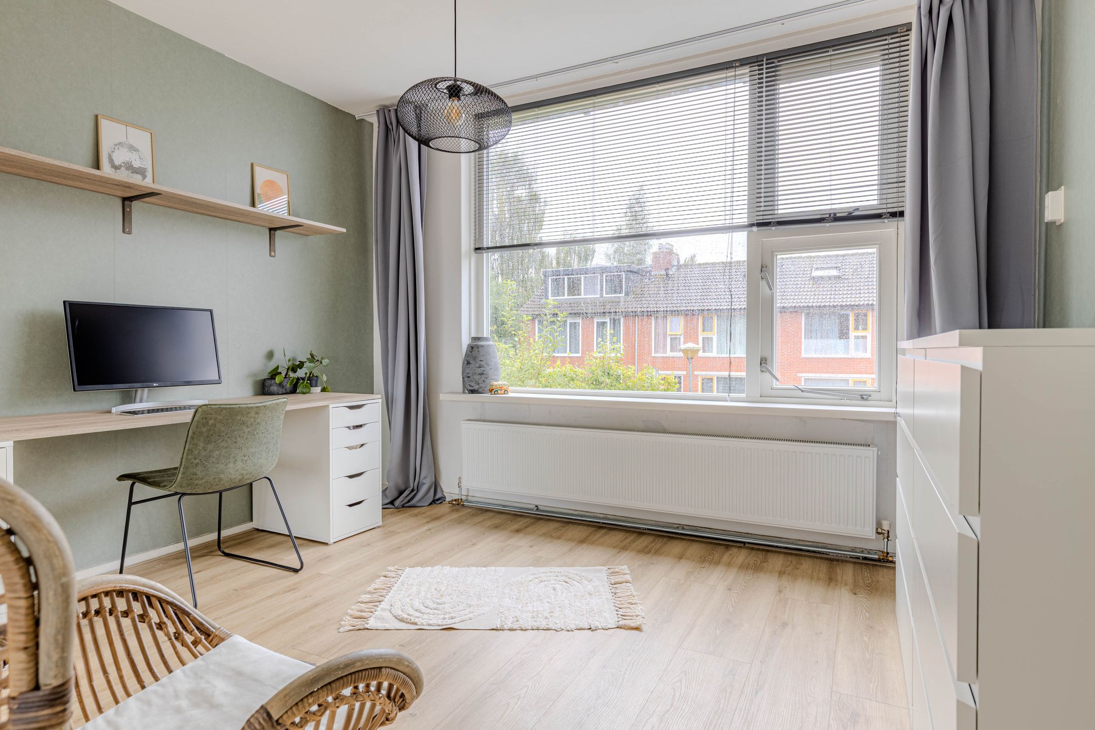 Photo 24 of Dierenriemstraat 80