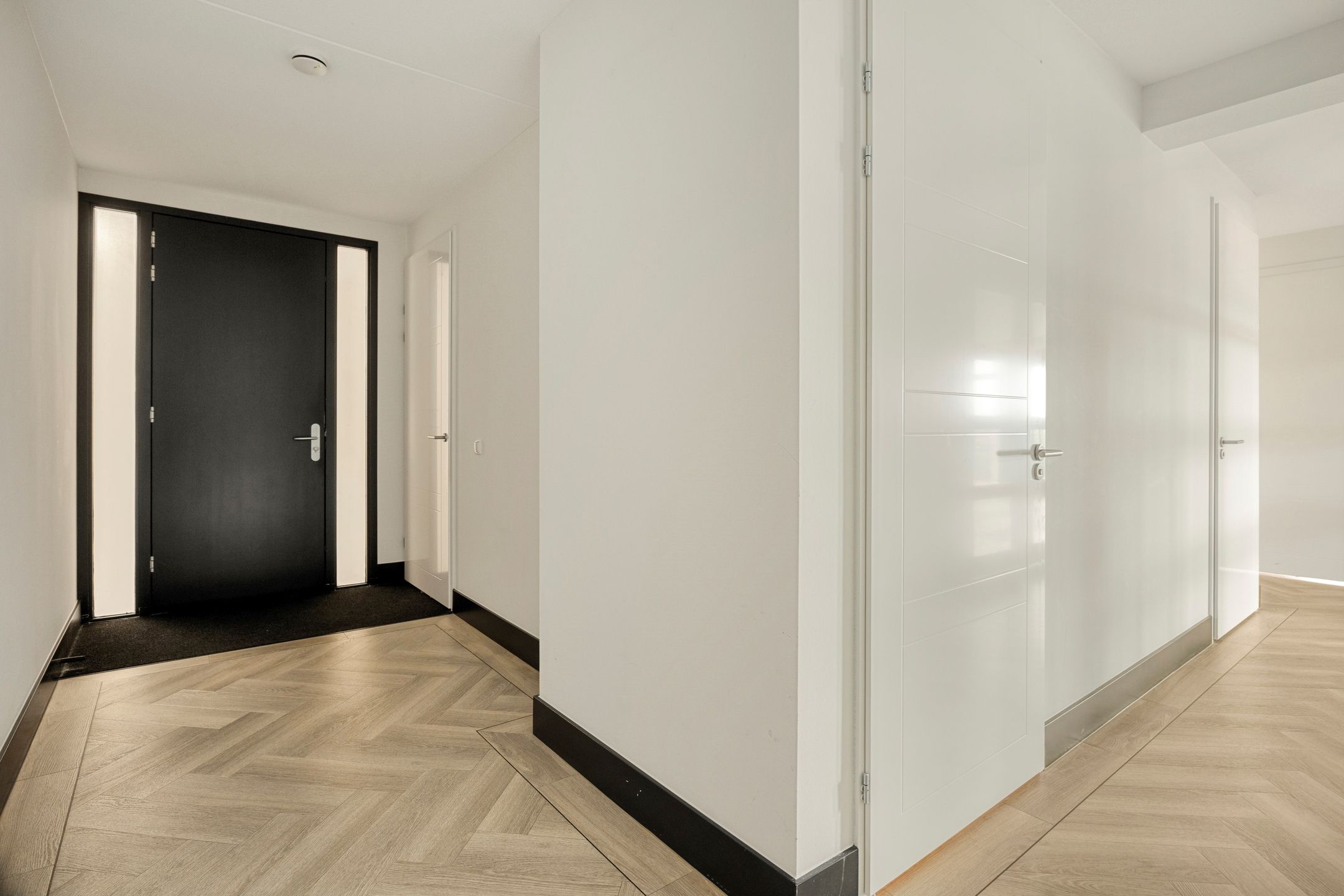 Photo 9 of De Klok 384