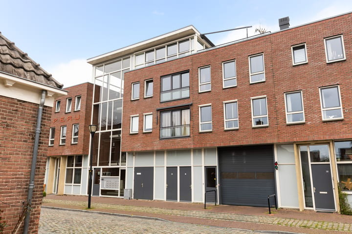 Photo 4 of Bergpoortstraat 21
