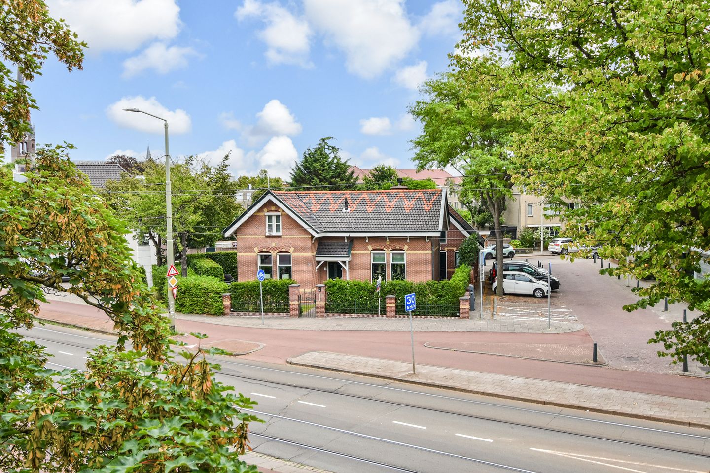 Foto 1 van Lippe-Biesterfeldweg 1
