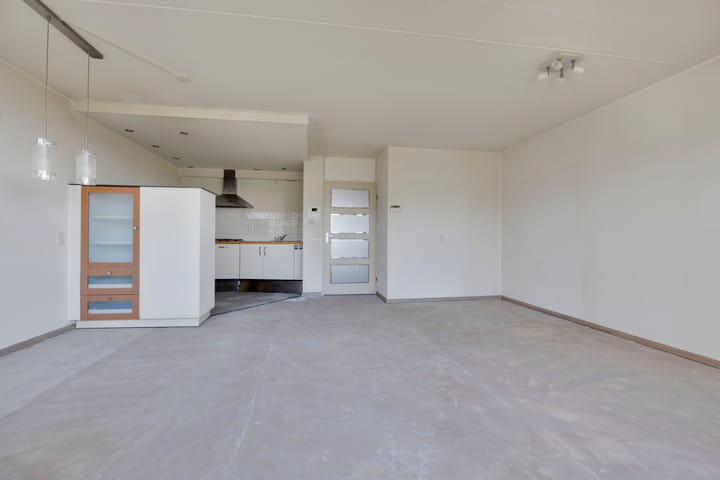 Appartement te koop: Van Boetzelaerstraat 37, Alphen Aan Den Rijn