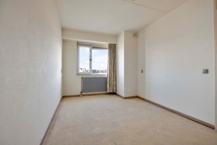 Appartement te koop: Van Boetzelaerstraat 37, Alphen Aan Den Rijn