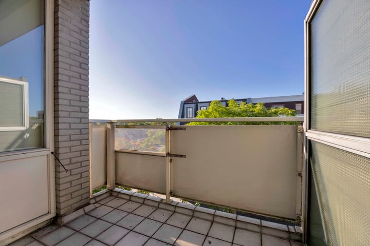 Appartement te koop: Van Boetzelaerstraat 37, Alphen Aan Den Rijn