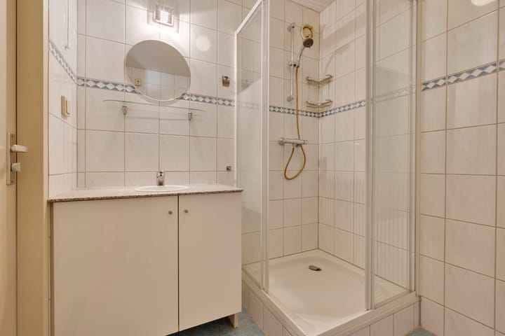 Appartement te koop: Van Boetzelaerstraat 37, Alphen Aan Den Rijn