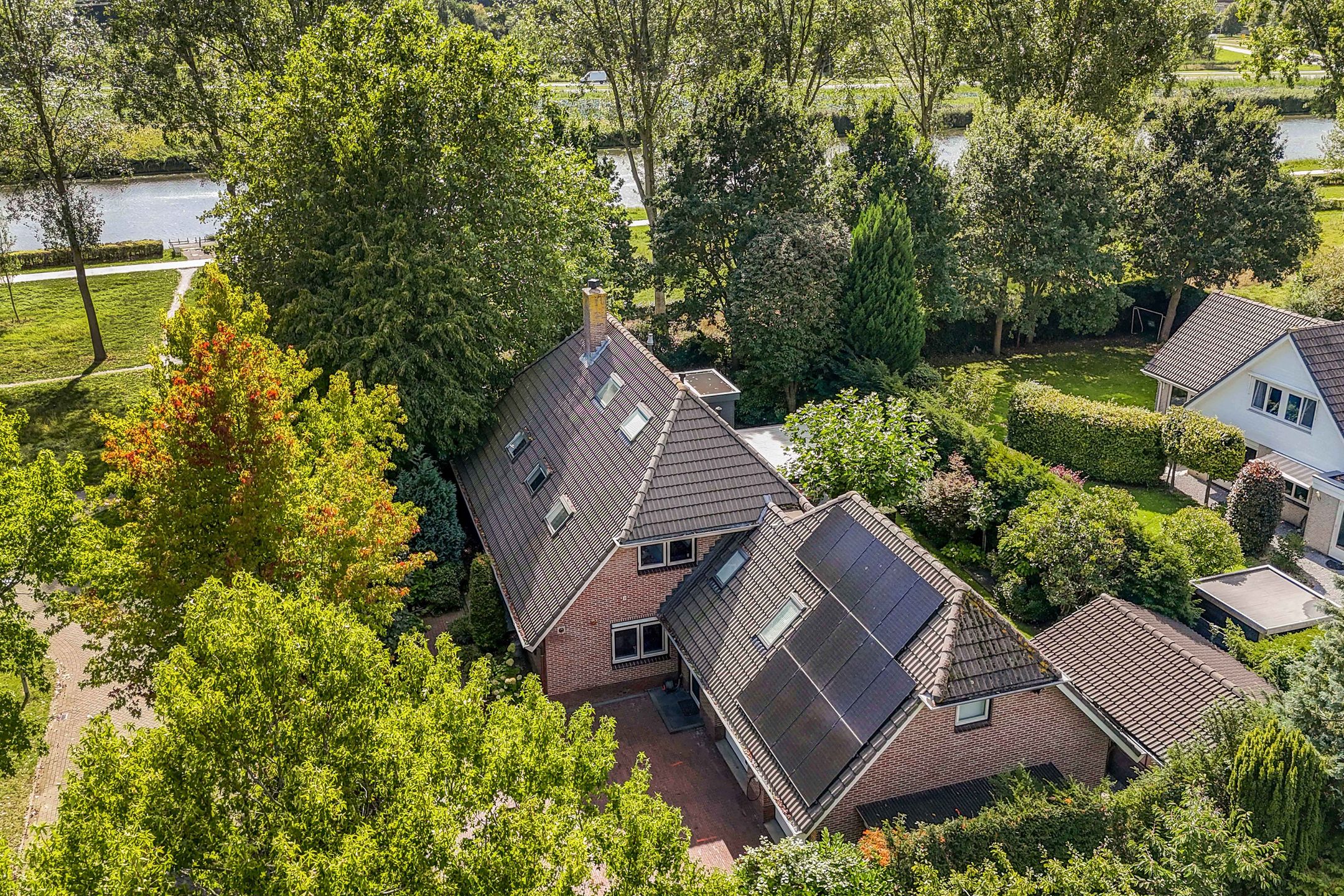 Photo 42 of Alligatorstraat 12