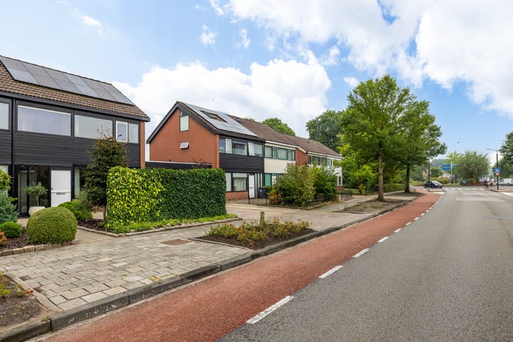 Tussenwoning te koop: Zuiderdwarsvaart 47, Drachten