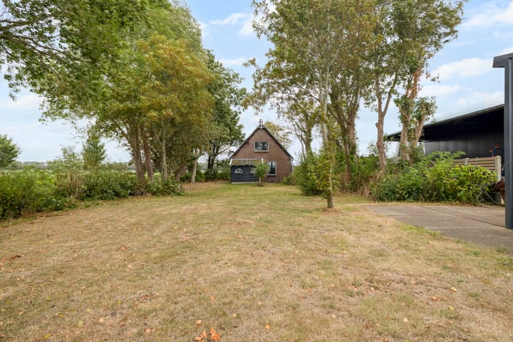 Photo 2 of Lotweg 9