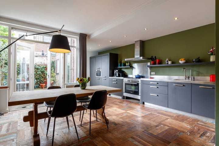 Tussenwoning te koop: Eikstraat 57, Utrecht
