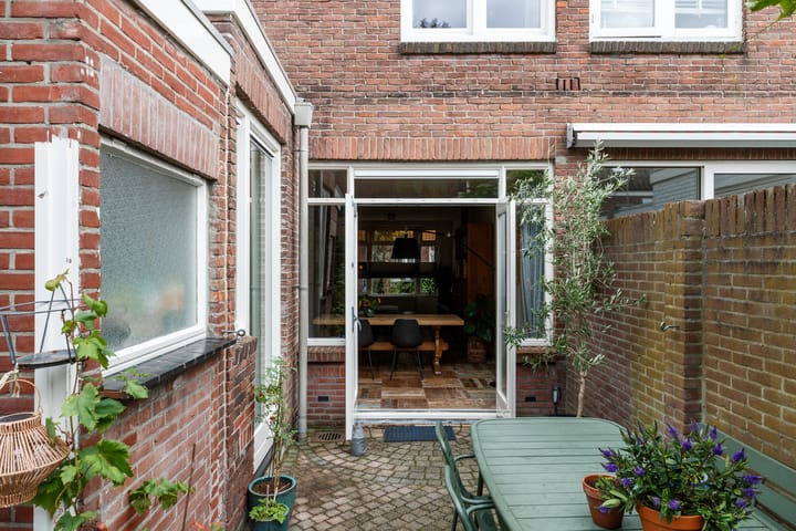 Tussenwoning te koop: Eikstraat 57, Utrecht