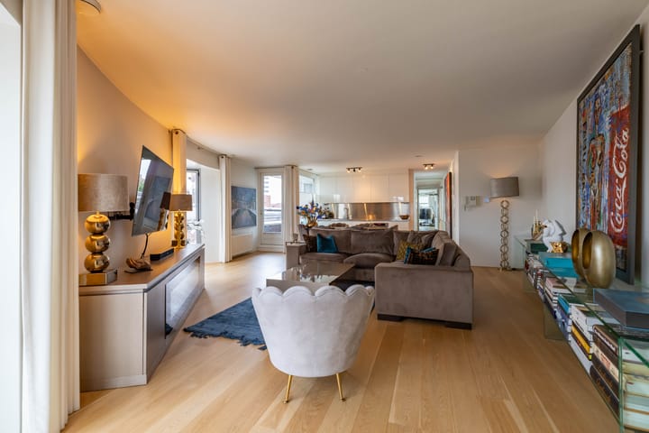 Appartement te koop: Lissabonstraat 1D, Groningen