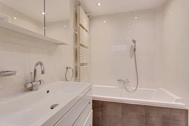 Hoekwoning te koop: Bas Backerlaan 11, Elburg