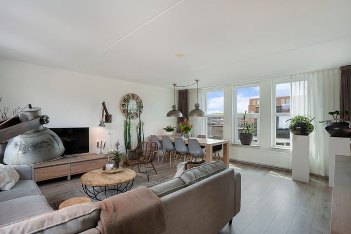 Appartement te koop: De Put 24, Maassluis