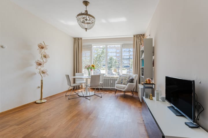 Appartement te koop: Burgemeester Röellstraat 22-1, Amsterdam