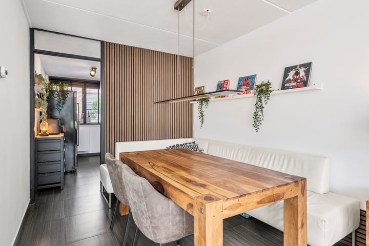 Tussenwoning te koop: Laantje van de Veertien Uilen 7, Wageningen