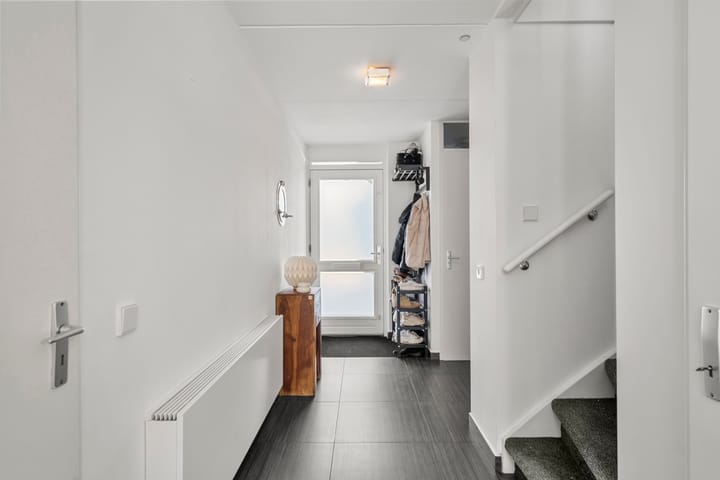 Tussenwoning te koop: Laantje van de Veertien Uilen 7, Wageningen