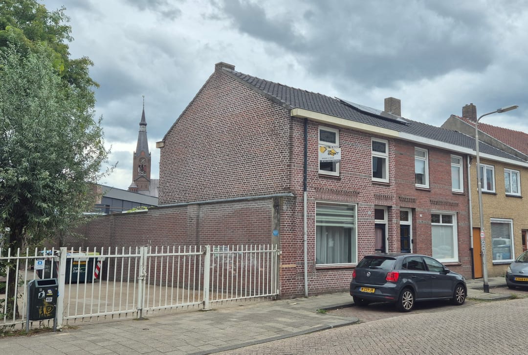 Photo 1 of Groeseindstraat 16