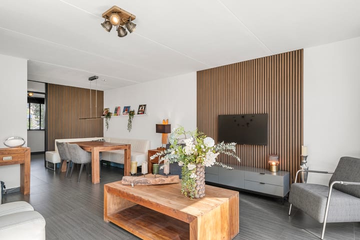 Tussenwoning te koop: Laantje van de Veertien Uilen 7, Wageningen