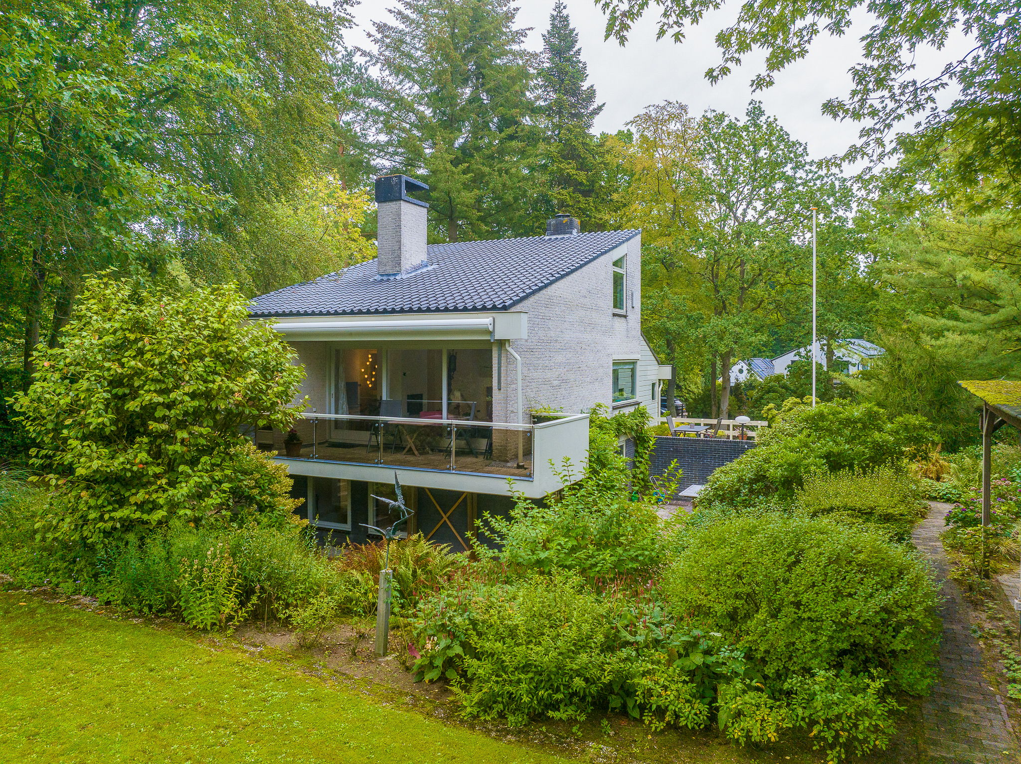 Foto 45 van Bremlaan 12