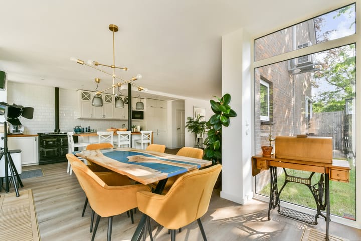 Hoekwoning te koop: Wilgenlaan 11, Amstelveen