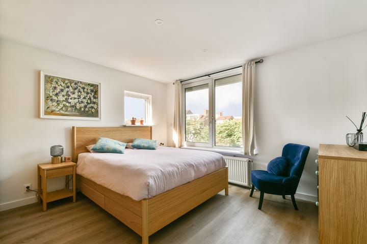 Hoekwoning te koop: Wilgenlaan 11, Amstelveen