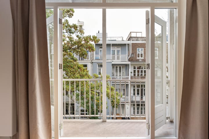 Appartement te huur: Brederodestraat 47-3, Amsterdam