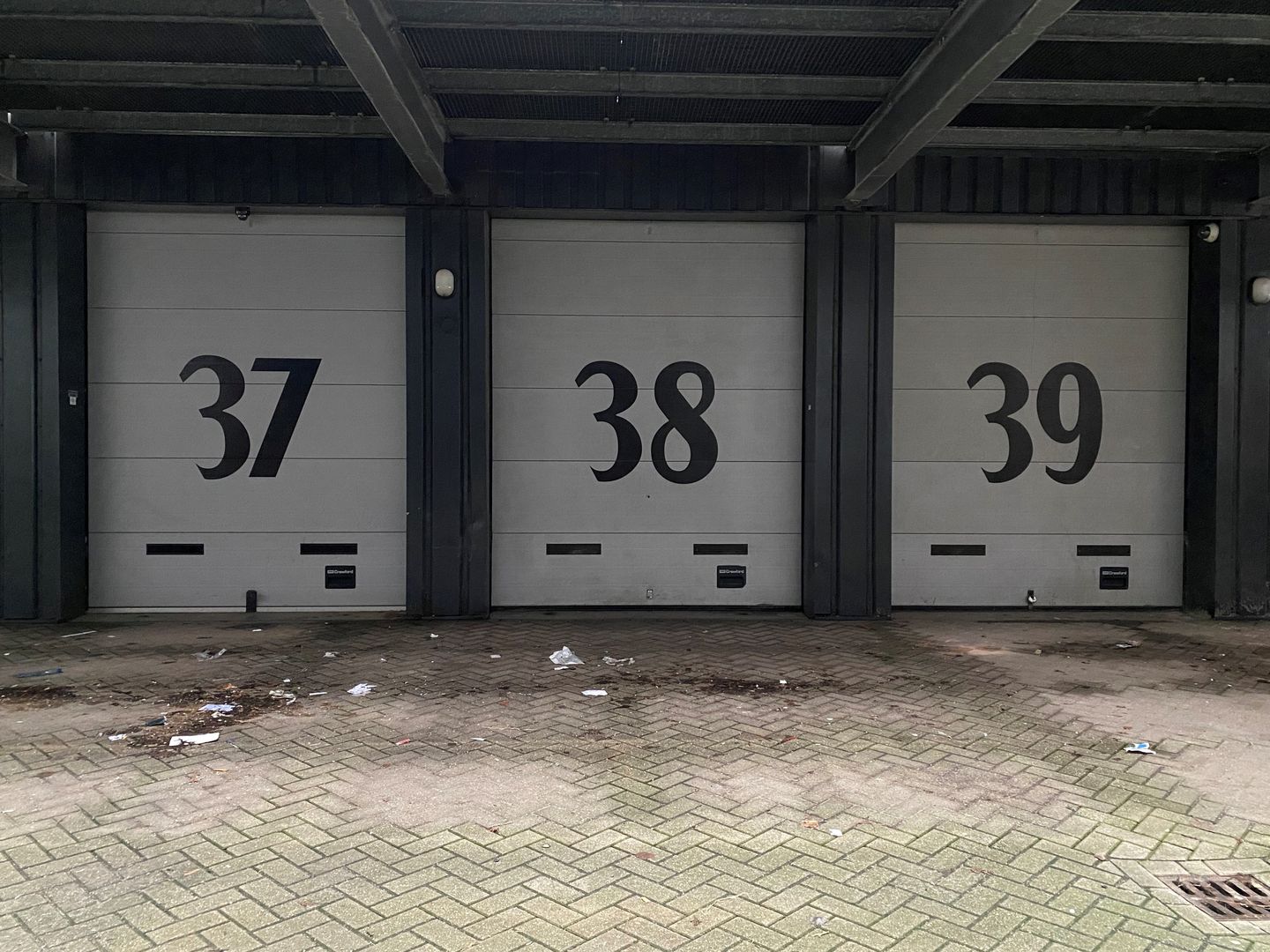 Bekijk foto 1 van Biesland 2-C38