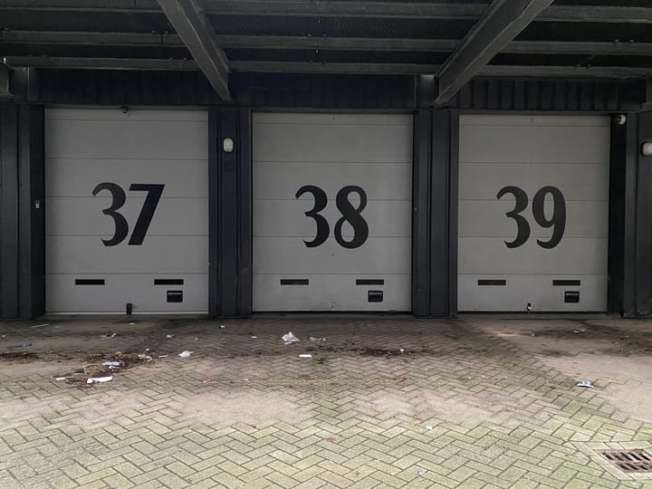 Biesland 2-C38, Beverwijk
