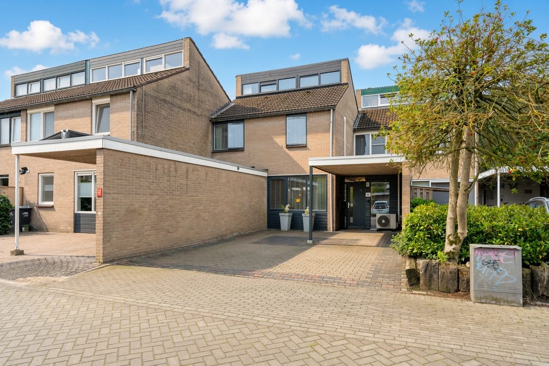 Foto 1 van Oringerbrink 100