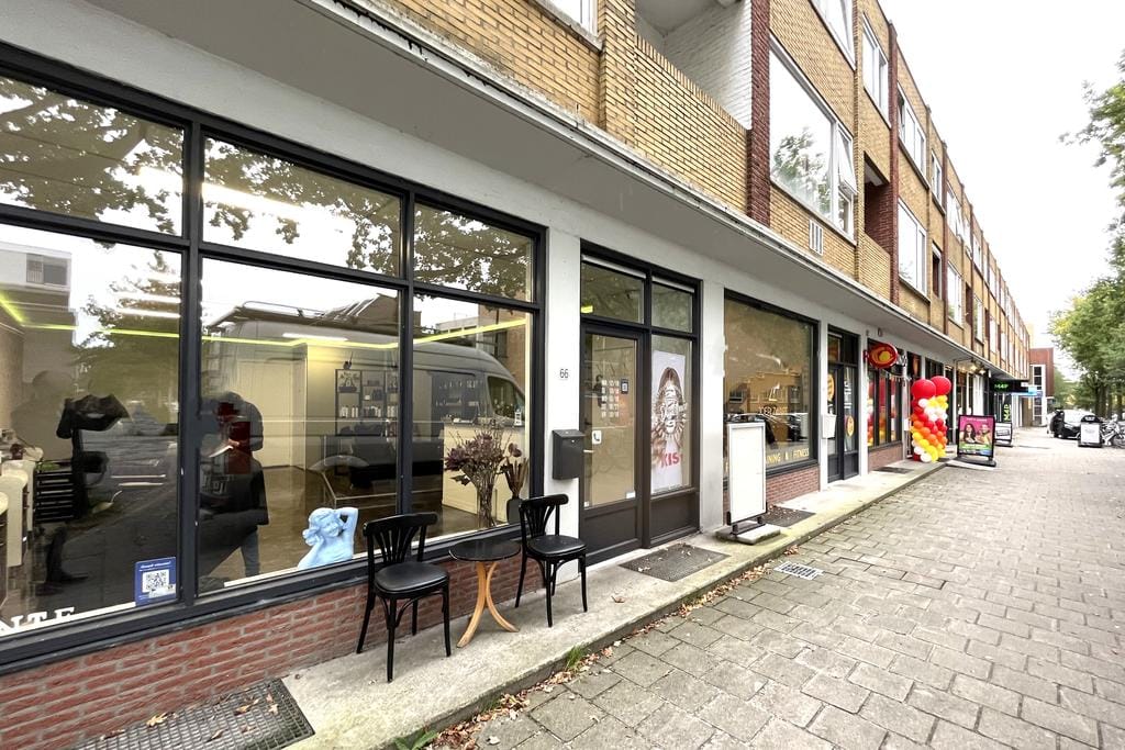 Bekijk foto 5 van Vechtstraat 64