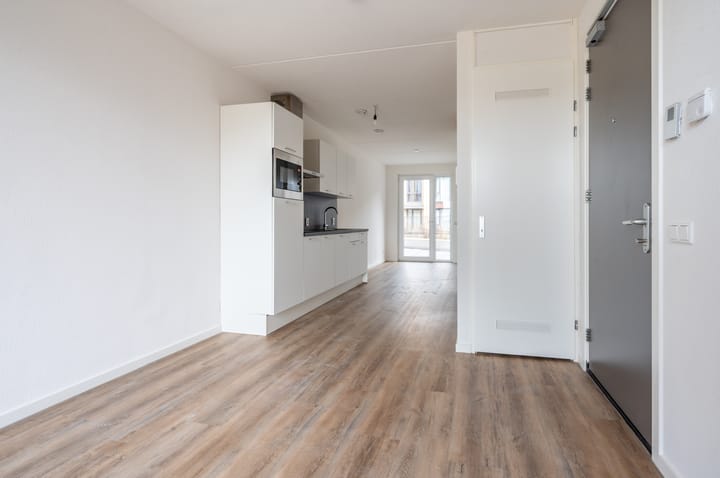 Appartement te koop: Jan Luykenlaan 76, Harderwijk