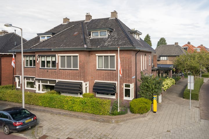 Varviksingel 200