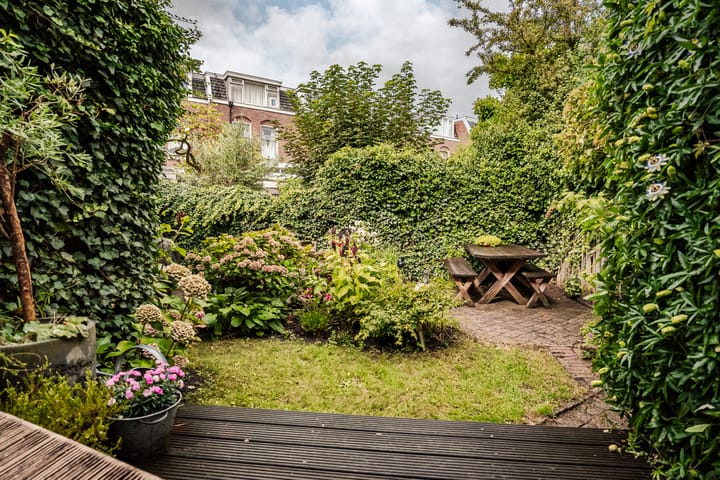 Tussenwoning te koop: Steenstraat 18, Utrecht