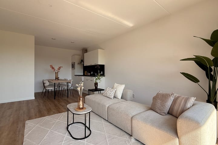 Appartement te koop: Jan Luykenlaan 196, Harderwijk