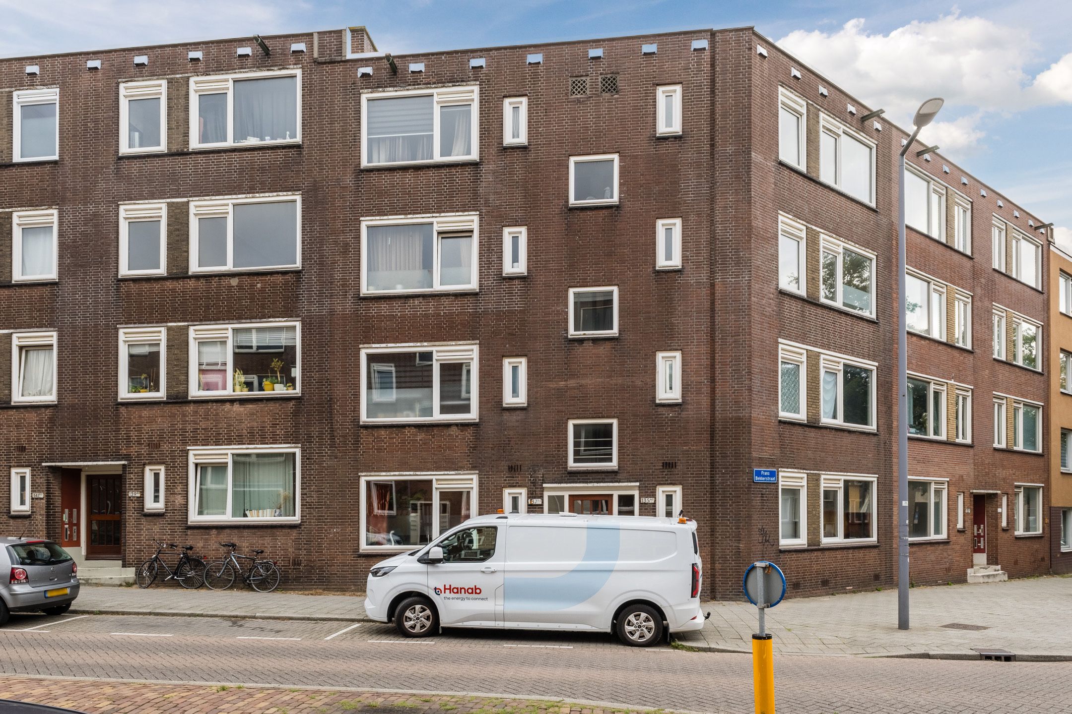 Photo 21 of Frans Bekkerstraat 135-C