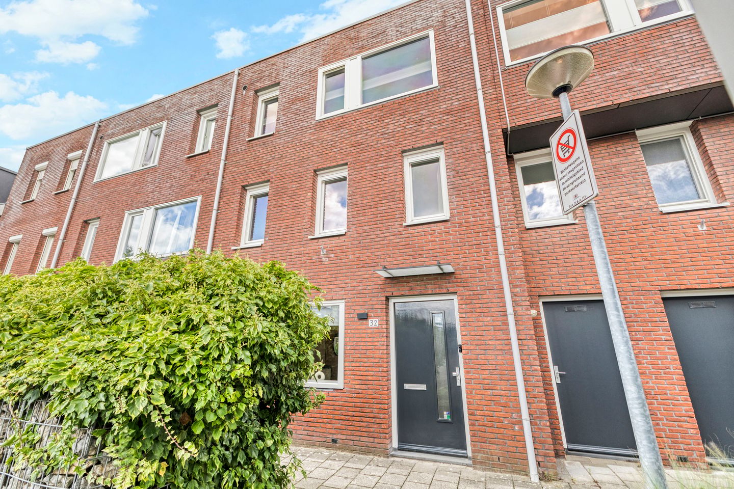 Foto 1 van De Sonnavillestraat 32
