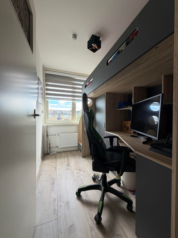 Tussenwoning te koop: Sportlaan 140, Purmerend