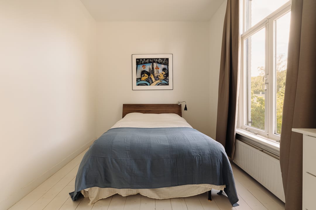 Photo 32 of Naarderstraat 71