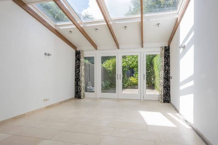 Tussenwoning te huur: Krooneend 17, Leusden