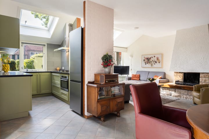 Tussenwoning te koop: Waagmeestershoeve 306, Apeldoorn