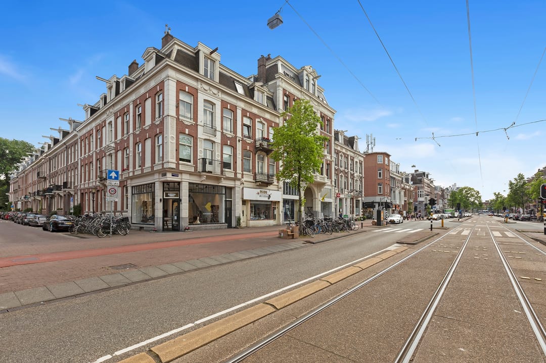 Photo 31 of Saxenburgerstraat 6-2