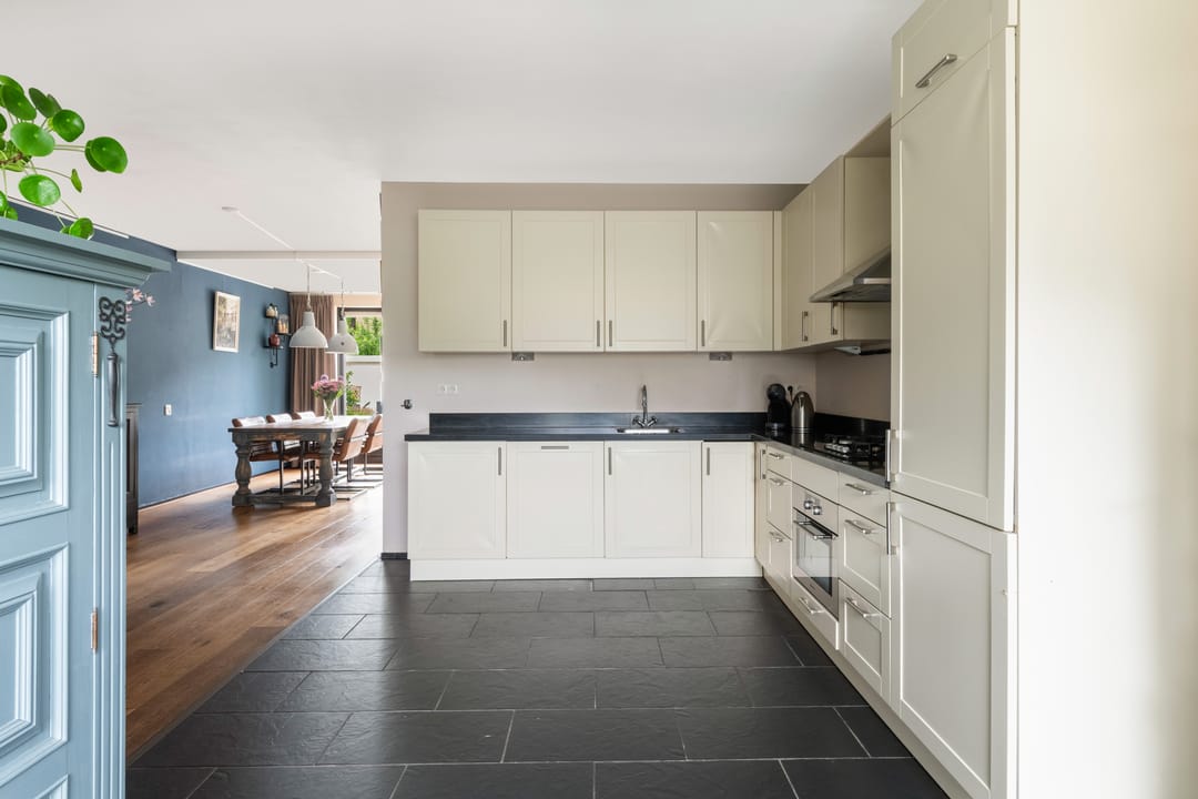 Photo 23 of Belgiëstraat 42