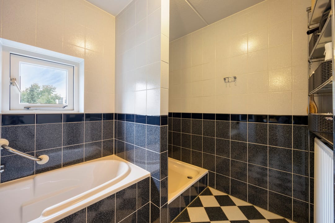Photo 32 of Offenbachlaan 1-A