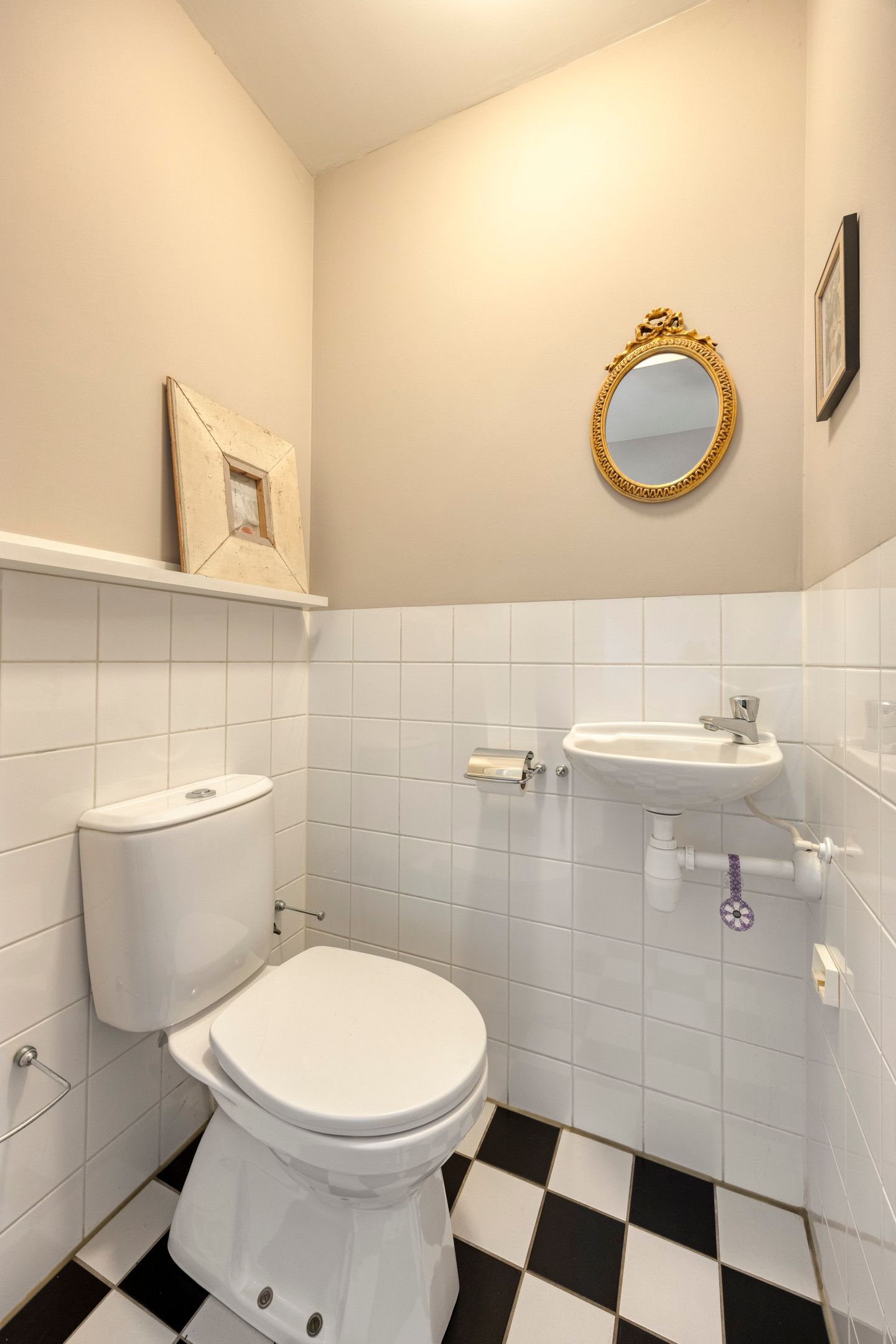 Photo 9 of Offenbachlaan 1-A