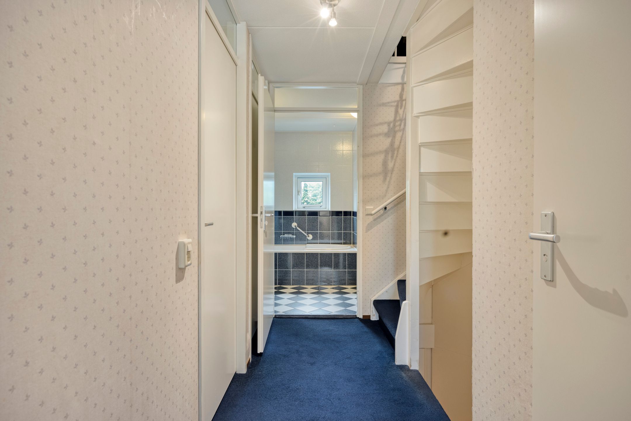 Photo 24 of Offenbachlaan 1-A